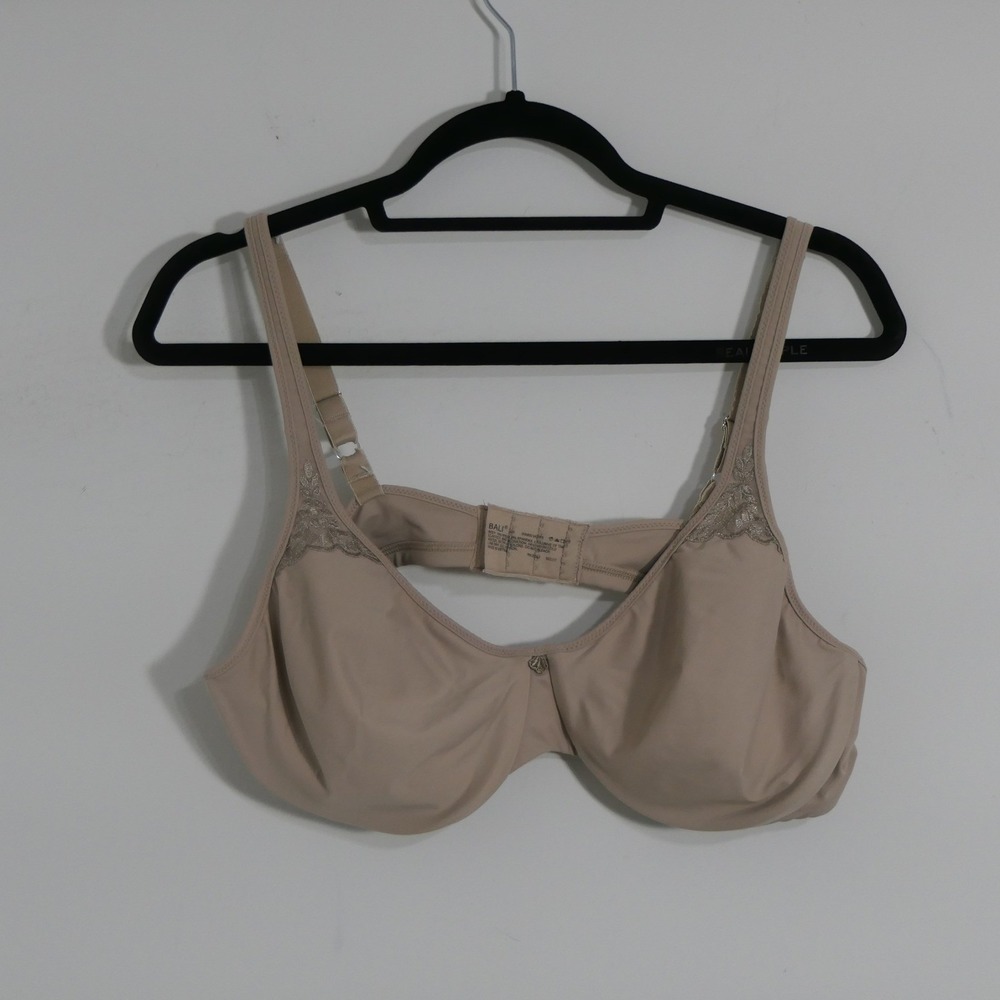 Bali Womens Bra 42C Tanâ Passion for Comfort Underwire Lace Trim 3385 Seamless